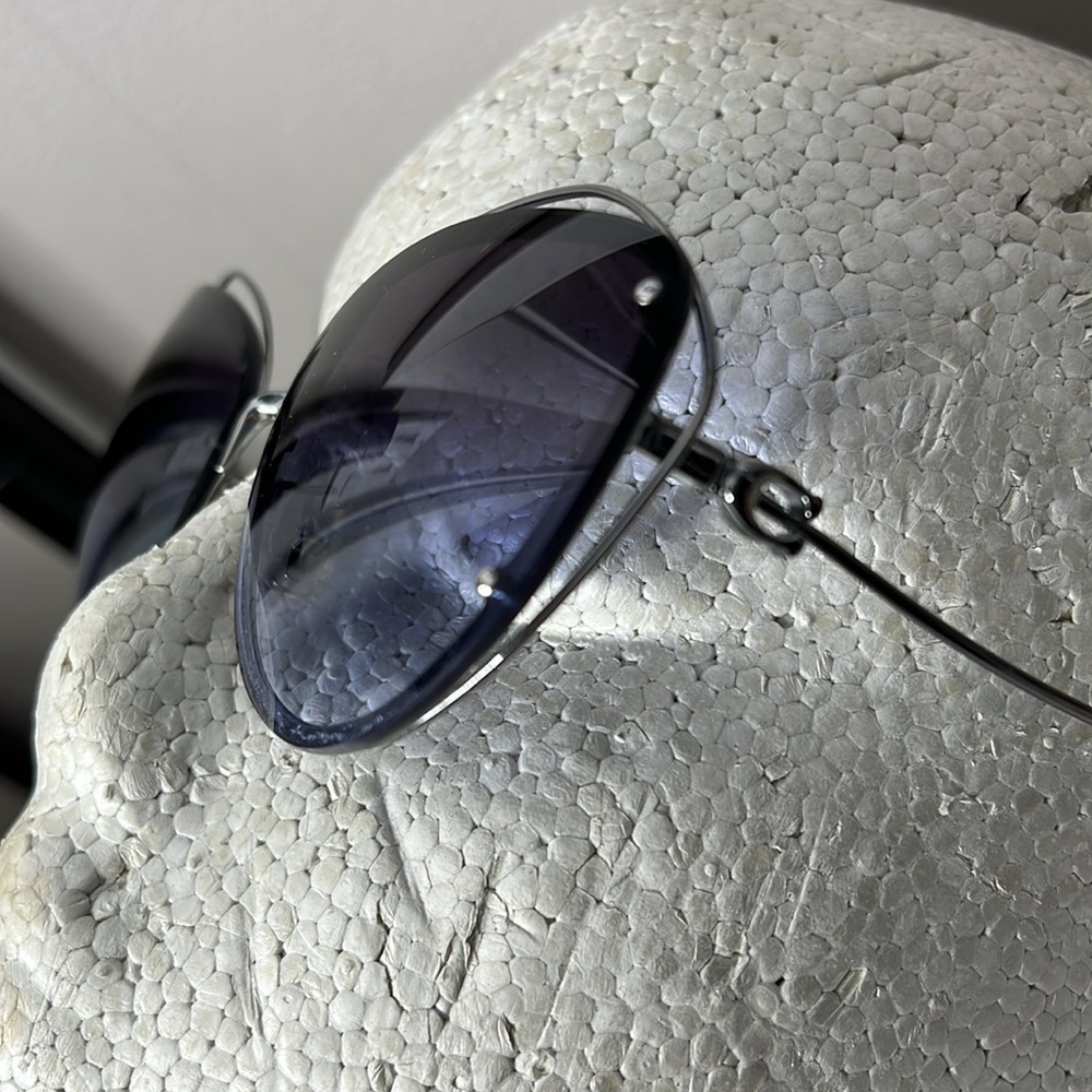 Coach Blue Grey HC 7086 90044Q Gunmetal Sunglasses with Case - Picture 5 of 13